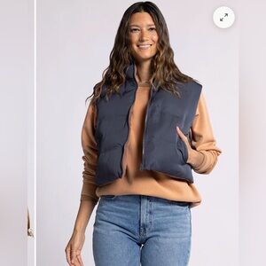 Thread & Supply ISSEY REVERSIBLE VEST navy and brown nwt size L